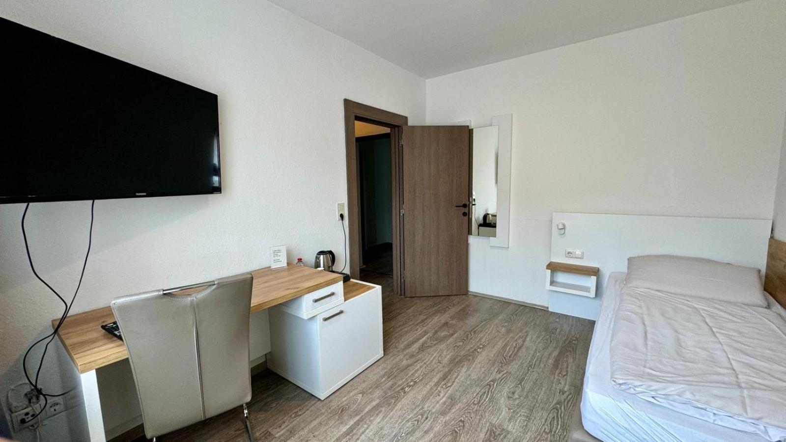 Hotel Rennekamp Oyten Exteriör bild